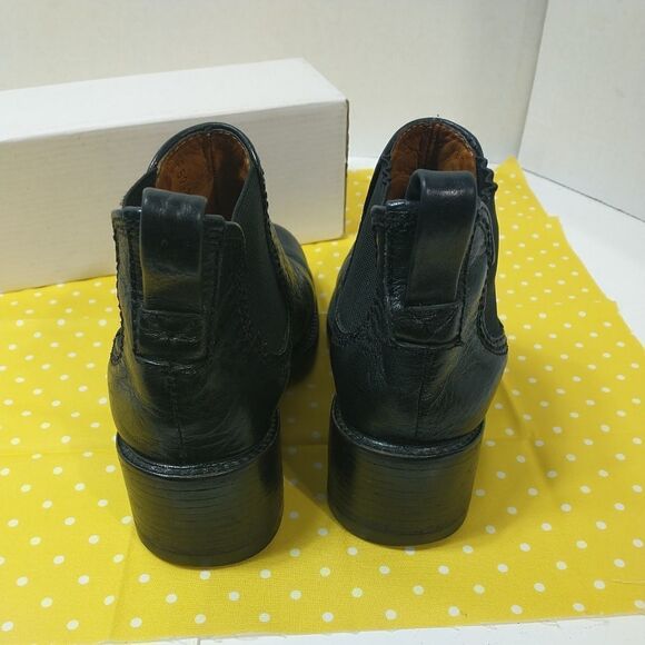 Cole Haan Women’s Chelsea Boot, Size 6B Black - Picture 5 of 12